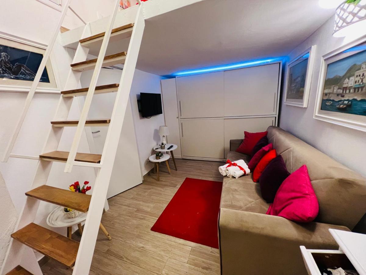Le Chalet Palermo Centro エクステリア 写真